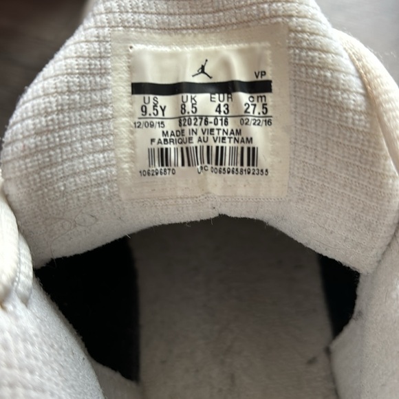 Team Jordan women’s size 9.5 shoes - Picture 2 of 5